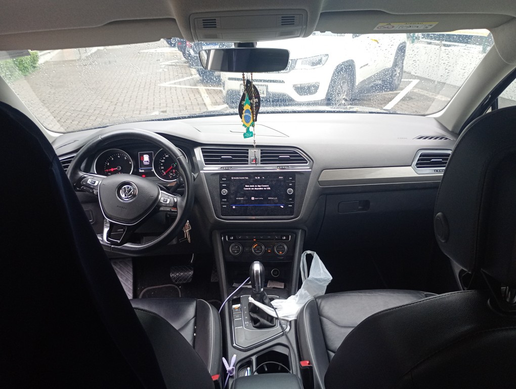 VOLKSWAGEN TIGUAN 1.4 250 TSI TOTAL FLEX ALLSPACE COMFORTLINE TIPTRONIC