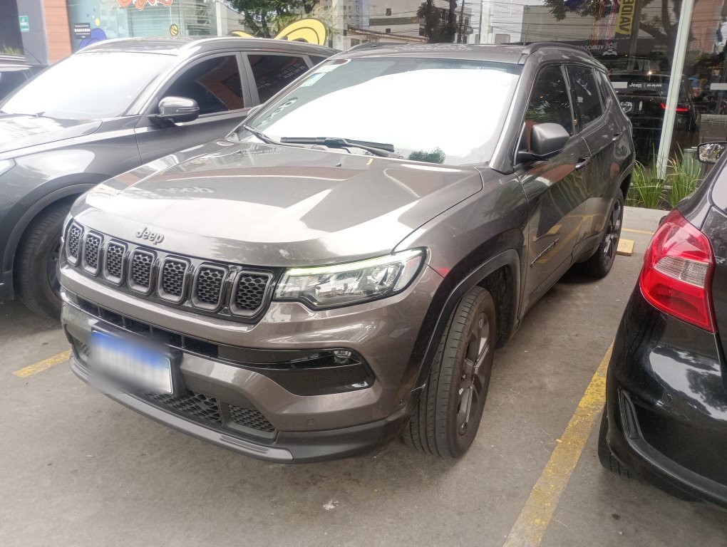 JEEP COMPASS 1.3 T270 TURBO FLEX LONGITUDE AT6