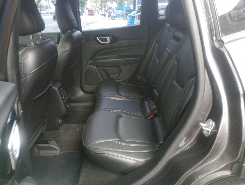 JEEP COMPASS 1.3 T270 TURBO FLEX LONGITUDE AT6