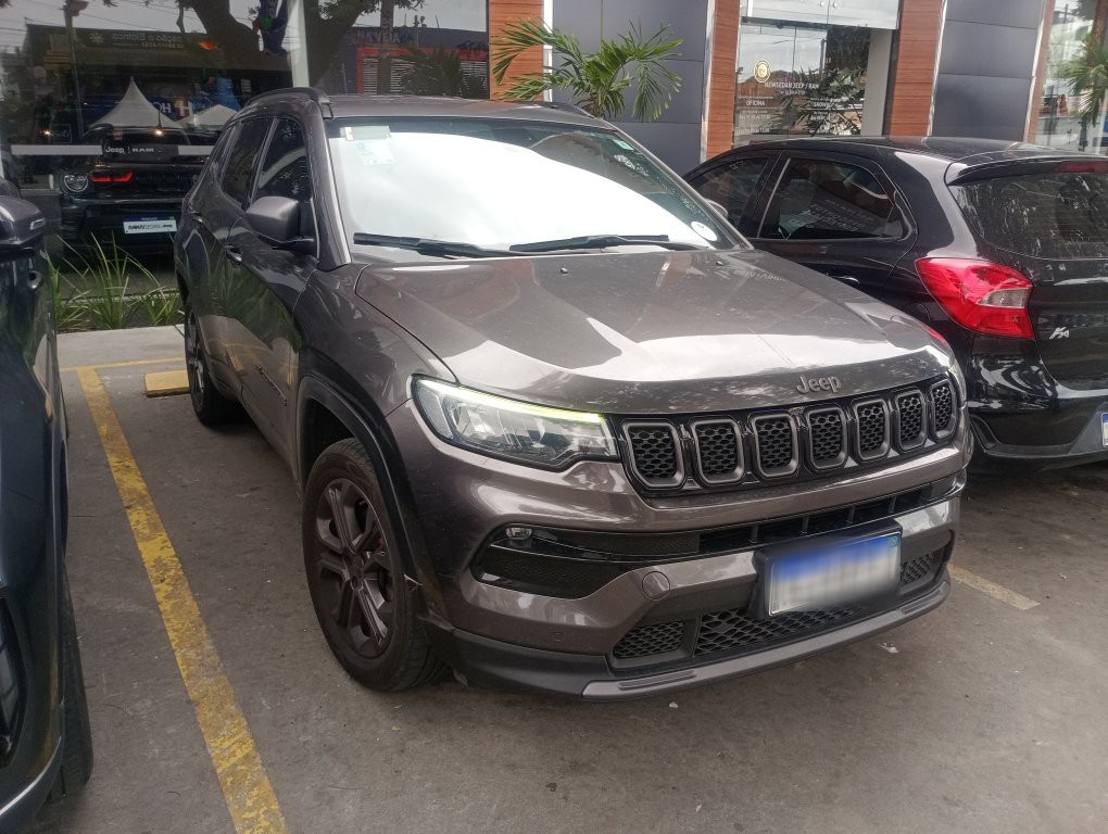JEEP COMPASS 1.3 T270 TURBO FLEX LONGITUDE AT6