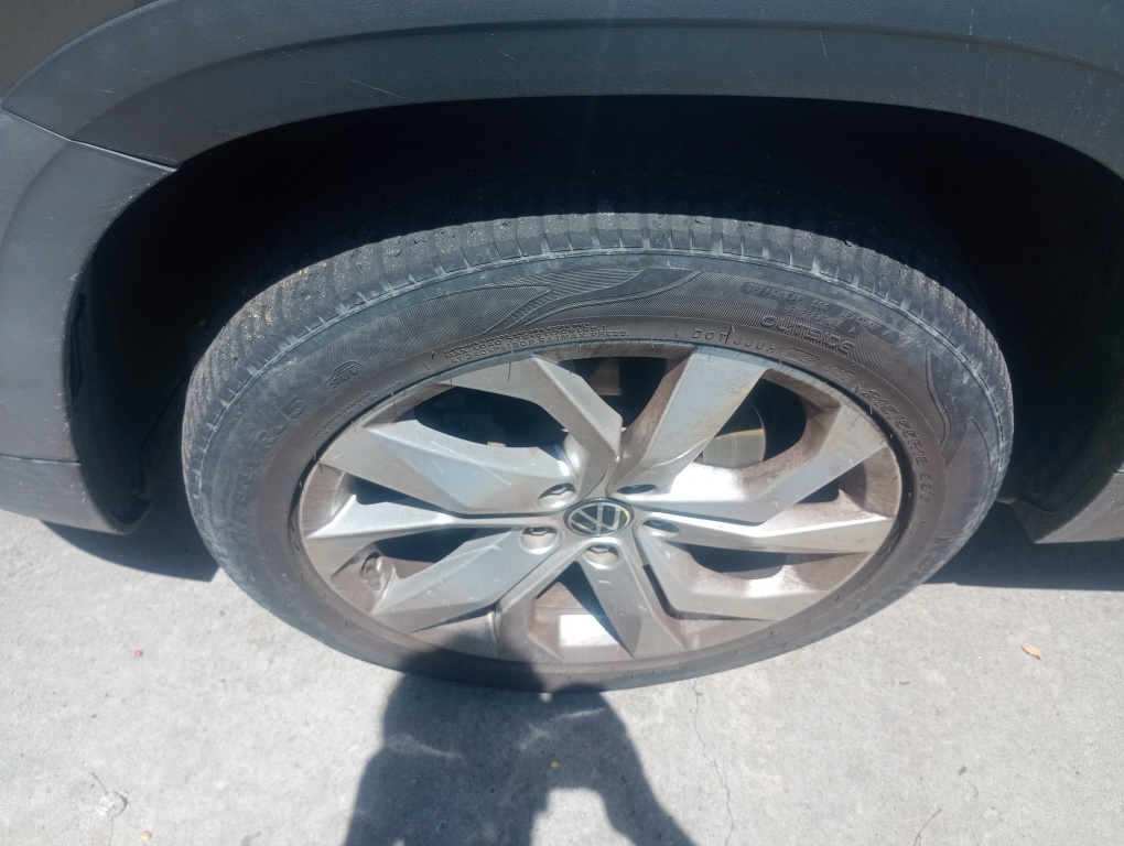 VOLKSWAGEN TAOS 1.4 250 TSI TOTAL FLEX COMFORTLINE AUTOM&Aacute;TICO