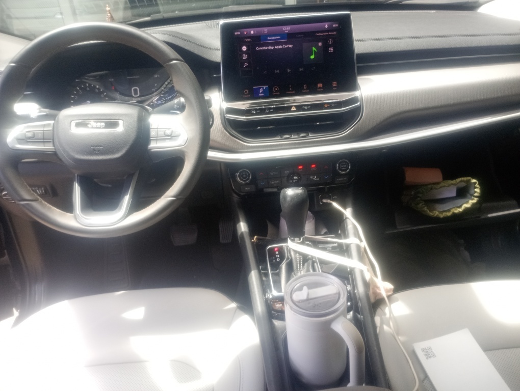 JEEP COMPASS 1.3 T270 TURBO FLEX LONGITUDE AT6