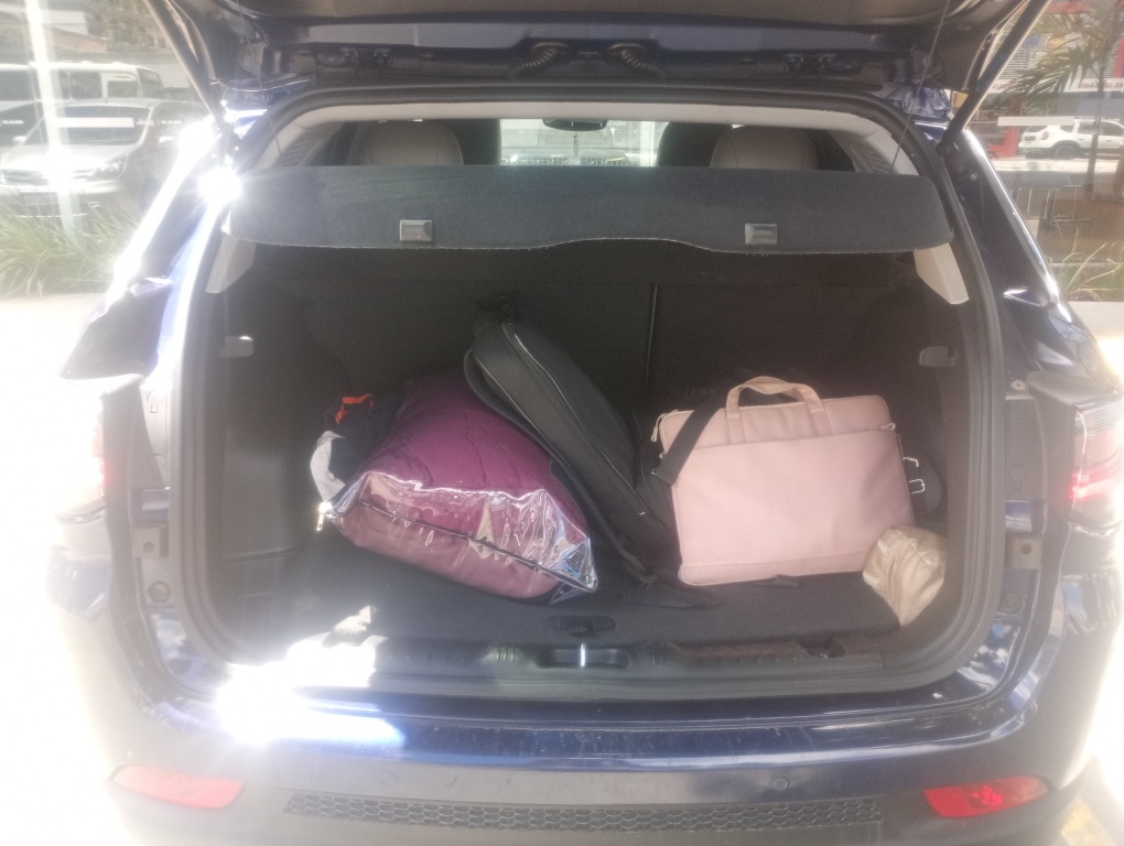 JEEP COMPASS 1.3 T270 TURBO FLEX LONGITUDE AT6