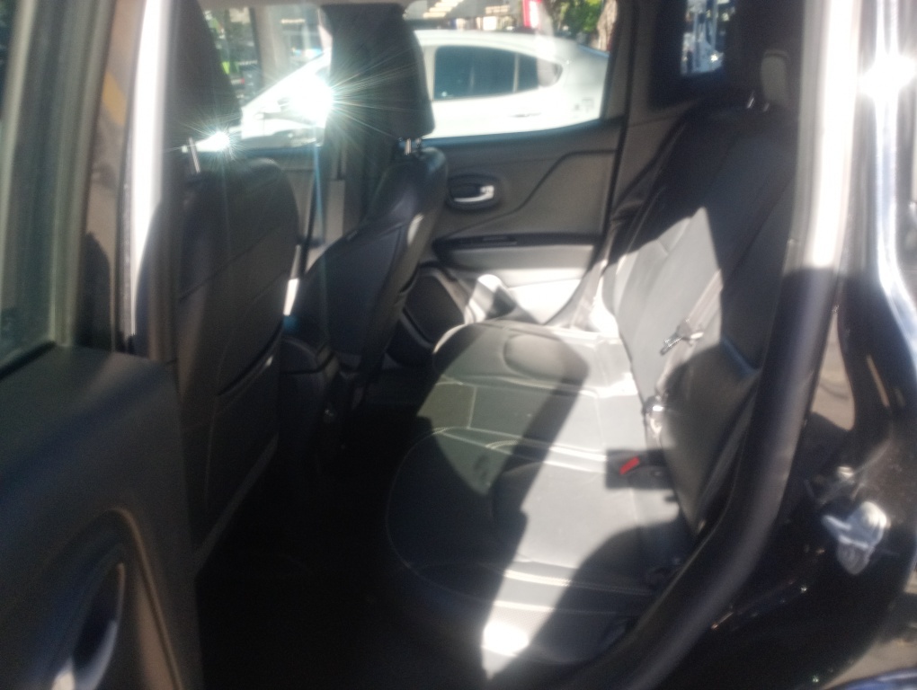 JEEP RENEGADE 1.3 T270 TURBO FLEX LONGITUDE AT6