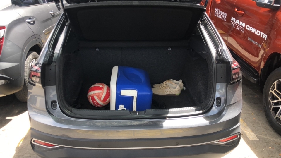 VOLKSWAGEN NIVUS 1.0 200 TSI TOTAL FLEX COMFORTLINE AUTOM&Aacute;TICO