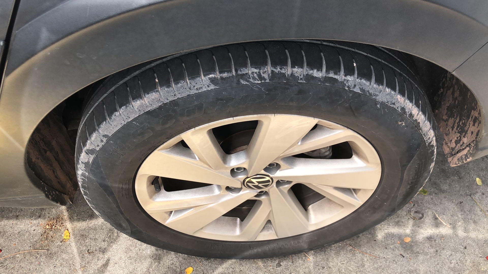 VOLKSWAGEN NIVUS 1.0 200 TSI TOTAL FLEX COMFORTLINE AUTOM&Aacute;TICO