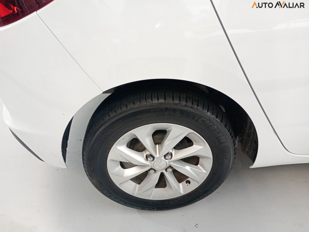 CHEVROLET ONIX 1.0 TURBO FLEX LT MANUAL