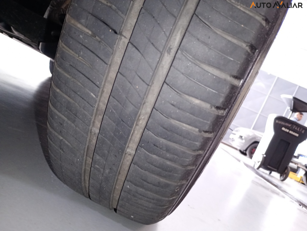 CHEVROLET ONIX 1.0 TURBO FLEX LT MANUAL