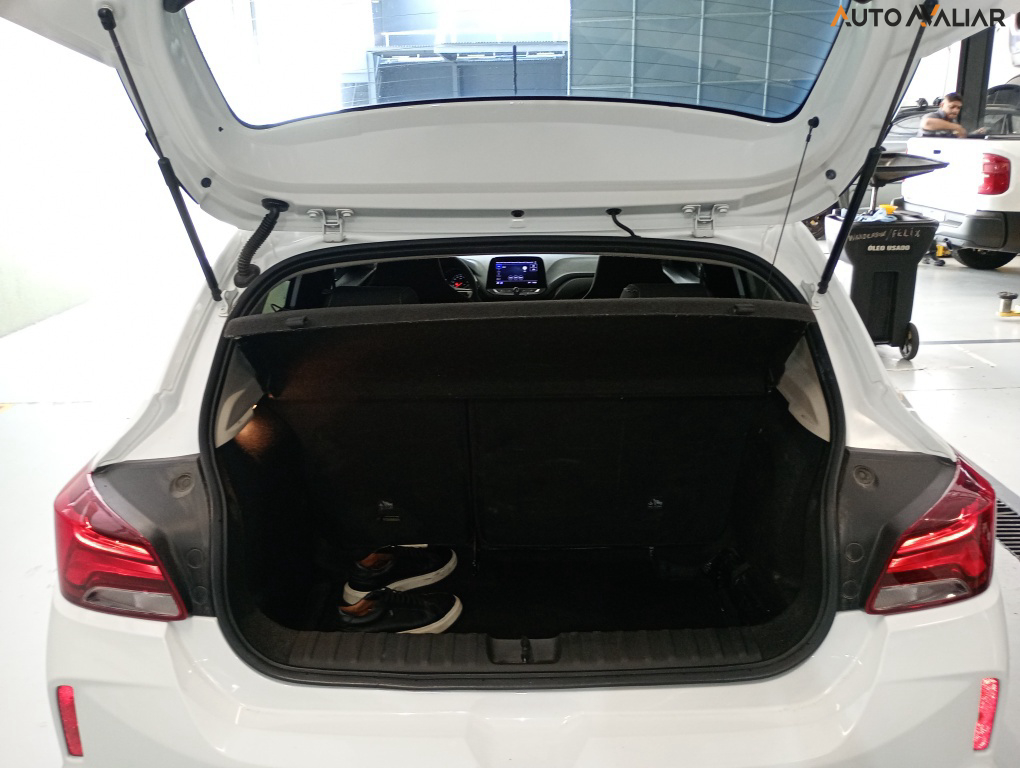 CHEVROLET ONIX 1.0 TURBO FLEX LT MANUAL