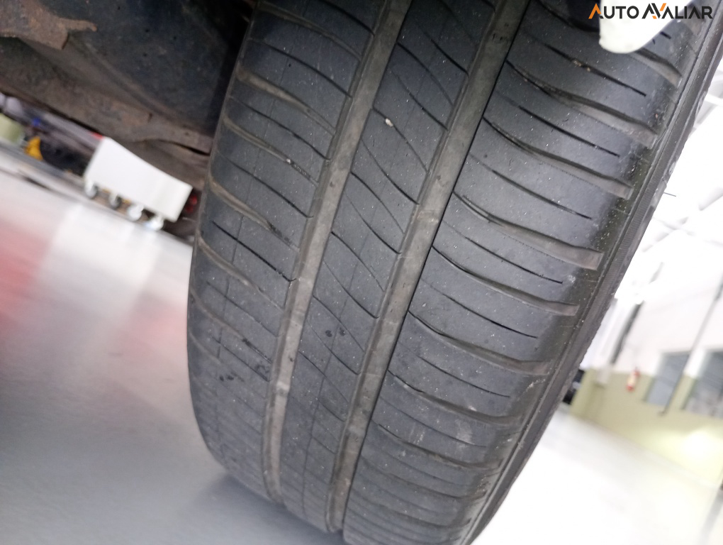 CHEVROLET ONIX 1.0 TURBO FLEX LT MANUAL