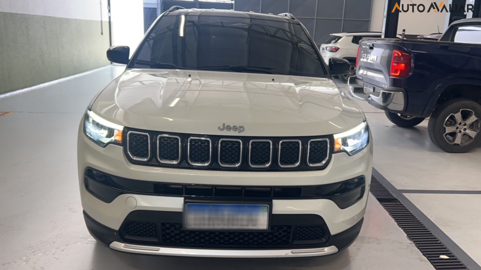 JEEP COMPASS 1.3 T270 TURBO FLEX LONGITUDE AT6
