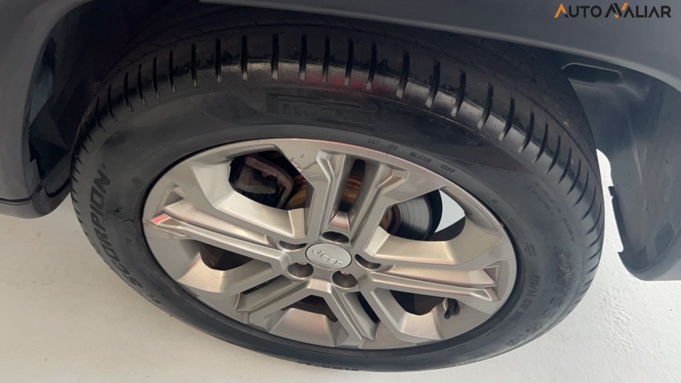 JEEP COMPASS 1.3 T270 TURBO FLEX LONGITUDE AT6