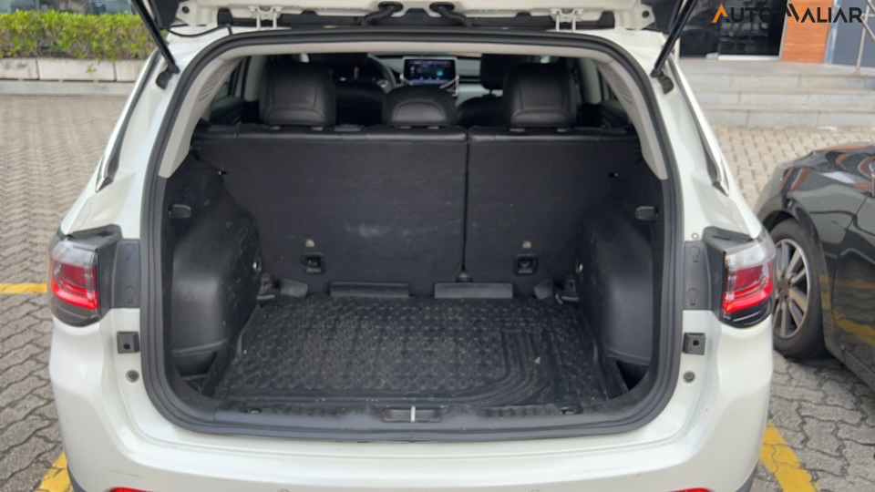 JEEP COMPASS 1.3 T270 TURBO FLEX LONGITUDE AT6