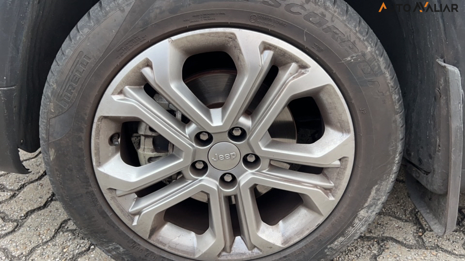 JEEP COMPASS 1.3 T270 TURBO FLEX LONGITUDE AT6