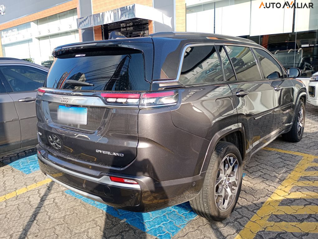 JEEP COMMANDER 2.0 TD380 TURBO DIESEL OVERLAND AT9