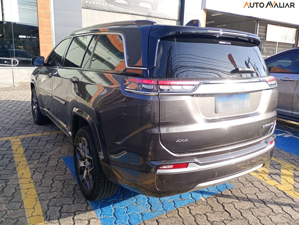 JEEP COMMANDER 2.0 TD380 TURBO DIESEL OVERLAND AT9