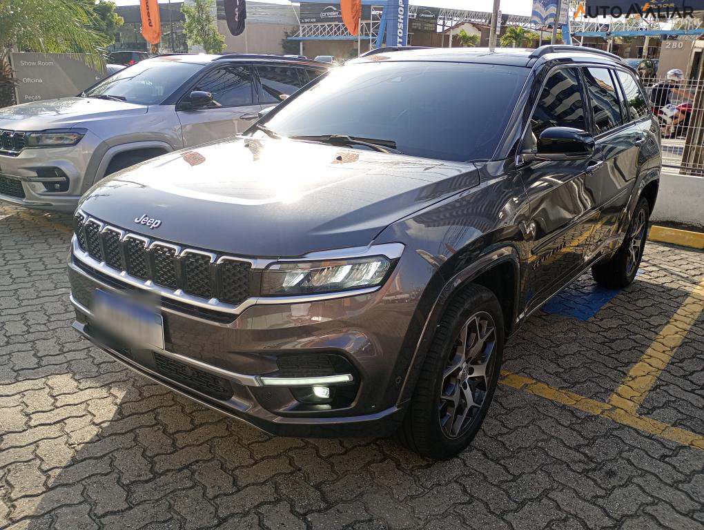 JEEP COMMANDER 2.0 TD380 TURBO DIESEL OVERLAND AT9