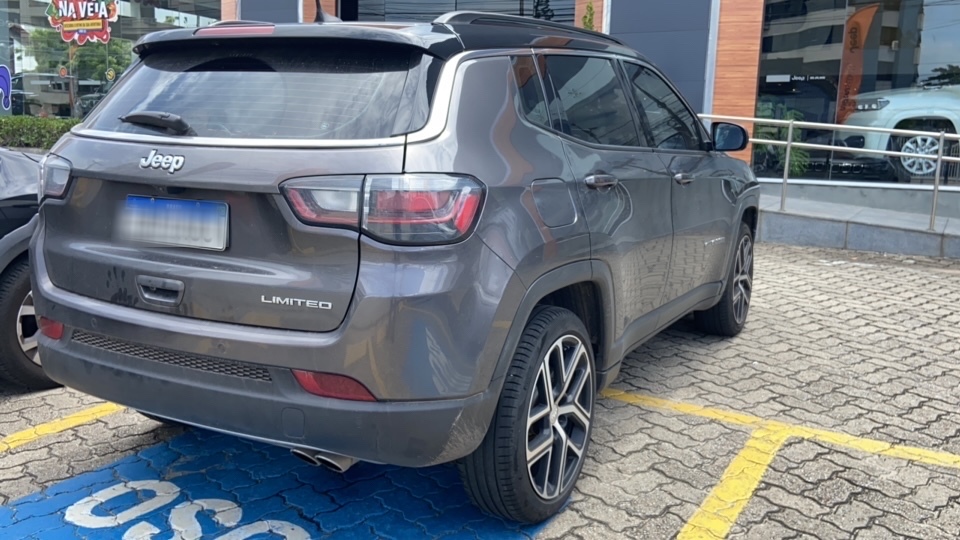 JEEP COMPASS 1.3 T270 TURBO FLEX LIMITED AT6