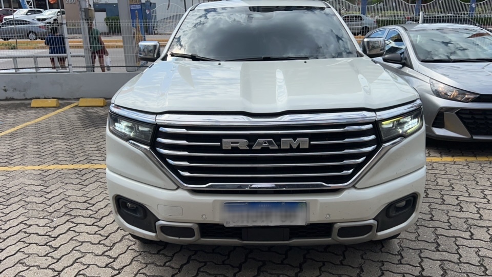 RAM RAMPAGE LAR HURR 4 2.0 TB CD 4X4 AUT