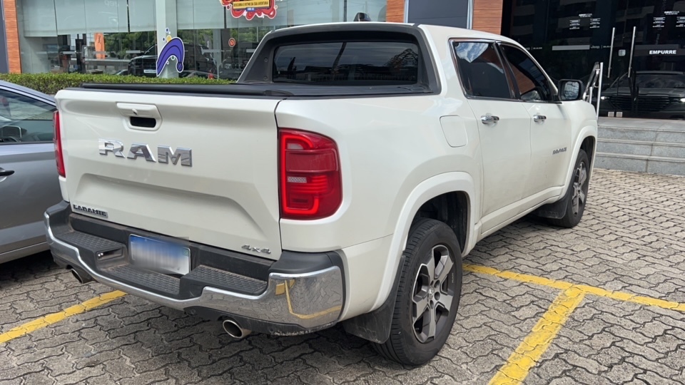 RAM RAMPAGE LAR HURR 4 2.0 TB CD 4X4 AUT