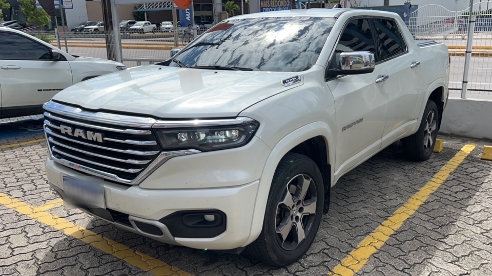 RAM RAMPAGE LAR HURR 4 2.0 TB CD 4X4 AUT