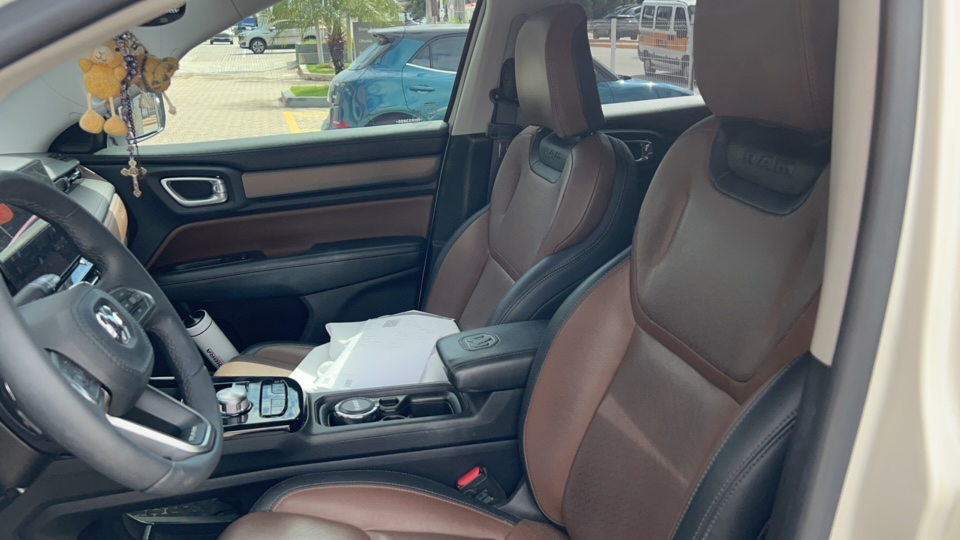 RAM RAMPAGE LAR HURR 4 2.0 TB CD 4X4 AUT