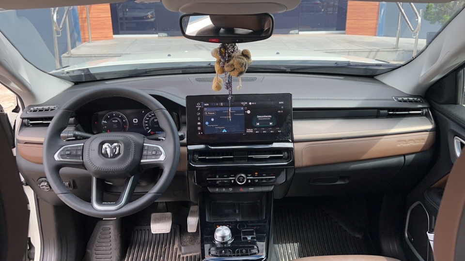 RAM RAMPAGE LAR HURR 4 2.0 TB CD 4X4 AUT