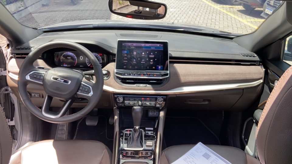 JEEP COMMANDER 2.0 HURRICANE 4 TURBO GASOLINA OVERLAND AT9