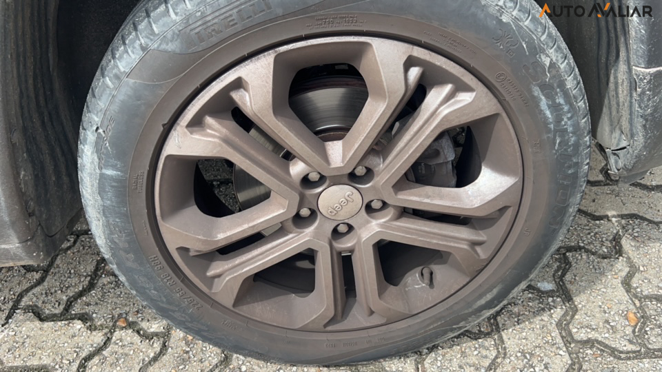 JEEP COMPASS 1.3 T270 TURBO FLEX LONGITUDE AT6