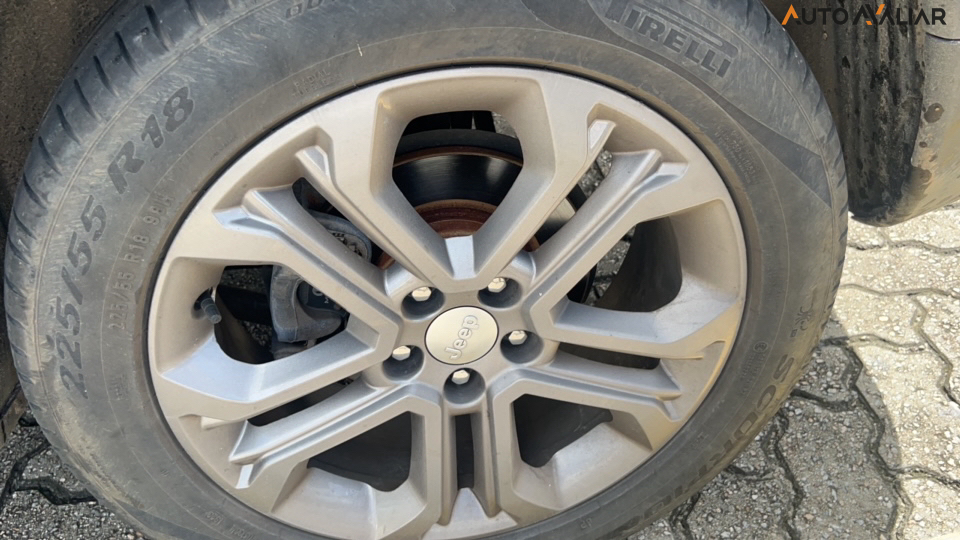 JEEP COMPASS 1.3 T270 TURBO FLEX LONGITUDE AT6