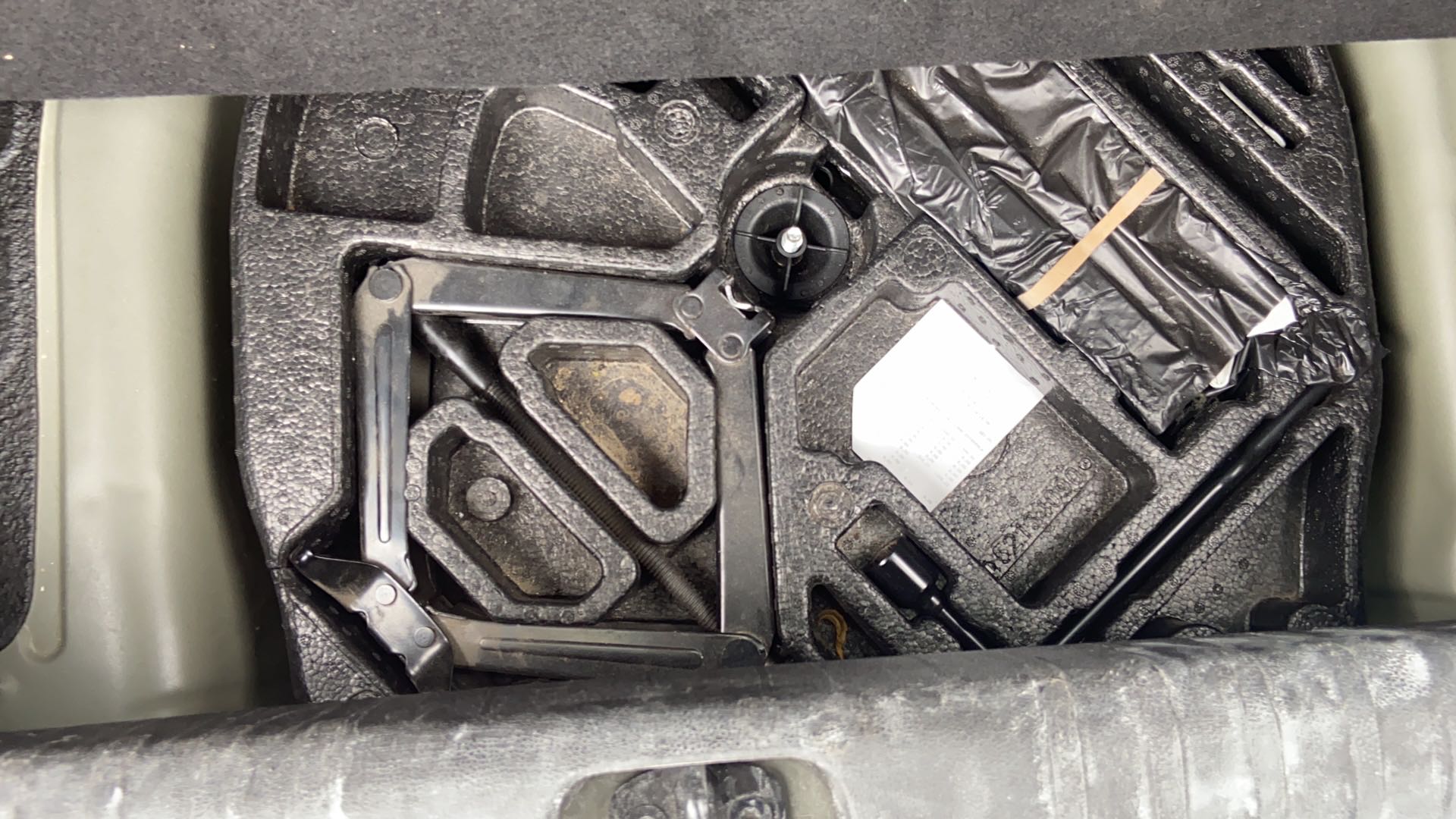 CHEVROLET ONIX 1.4 MPFI LT 8V FLEX 4P AUTOMATICO