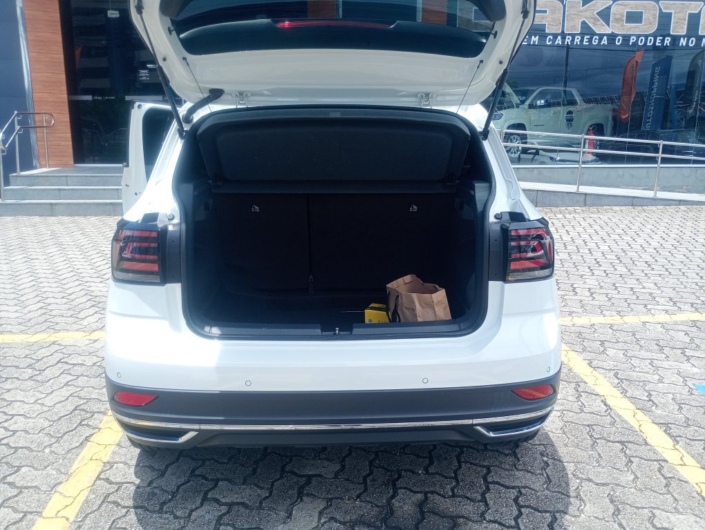 VOLKSWAGEN T-CROSS 1.4 250 TSI TOTAL FLEX HIGHLINE AUTOM&Aacute;TICO