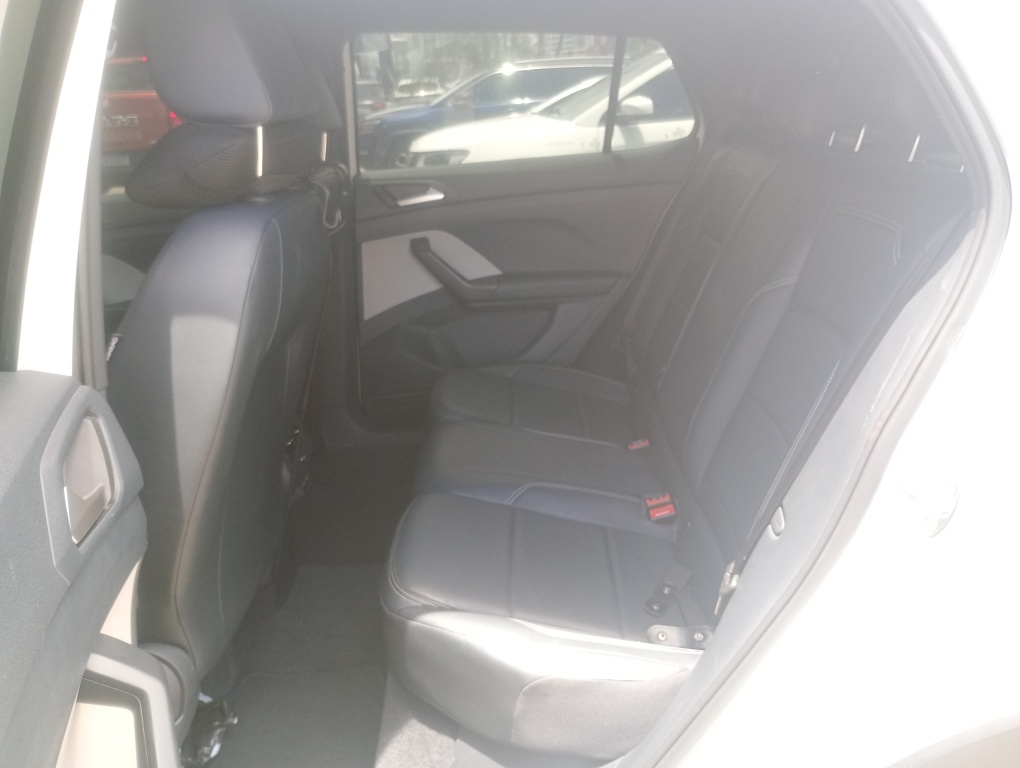 VOLKSWAGEN T-CROSS 1.4 250 TSI TOTAL FLEX HIGHLINE AUTOM&Aacute;TICO