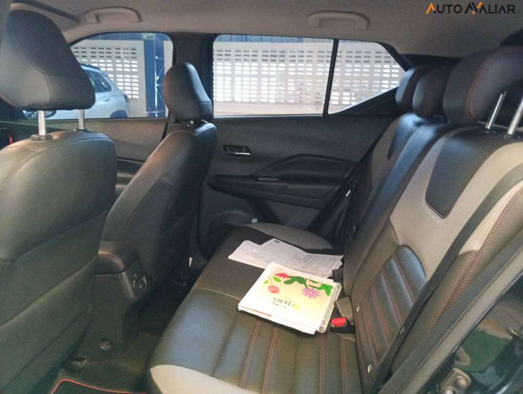 NISSAN KICKS 1.6 16V FLEXSTART XPLAY XTRONIC