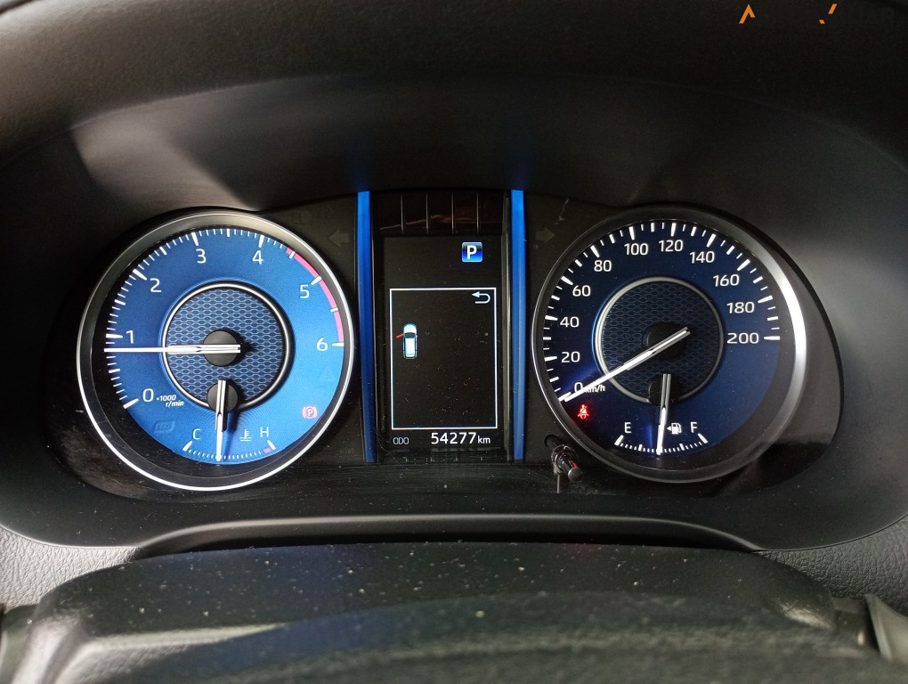 TOYOTA HILUX SW4 2.8 D-4D TURBO DIESEL SRX PLATINUM 7L 4X4 AUTOM&Aacute;TICO
