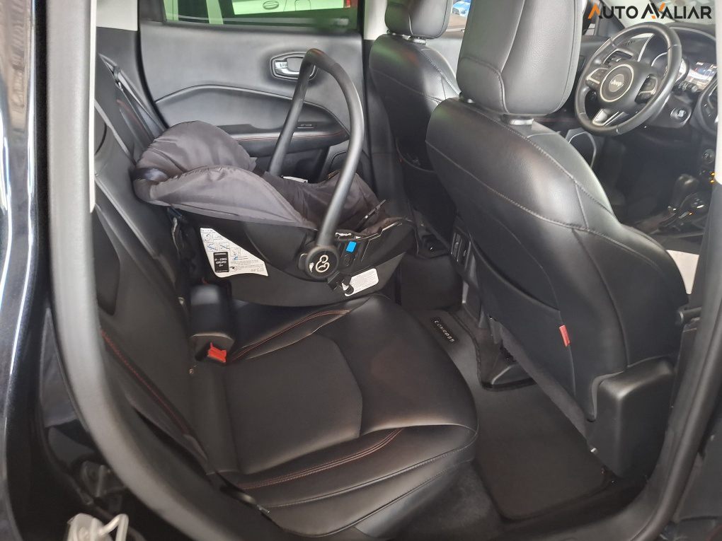 JEEP COMPASS 2.0 16V DIESEL TRAILHAWK 4X4 AUTOMATICO