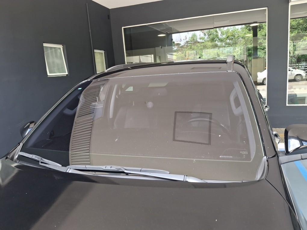 TOYOTA HILUX SW4 2.8 D-4D TURBO DIESEL SRX 7L 4X4 AUTOM&Aacute;TICO