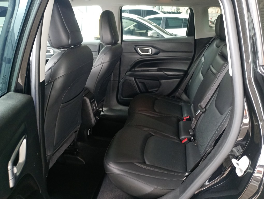 JEEP COMPASS 2.0 TD350 TURBO DIESEL LONGITUDE AT9