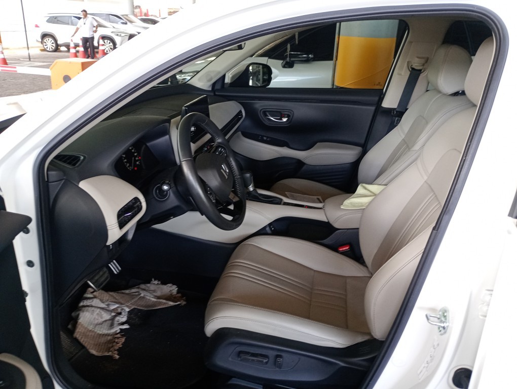 HONDA ZR-V TOURING 2.0 16V 5P AUT.