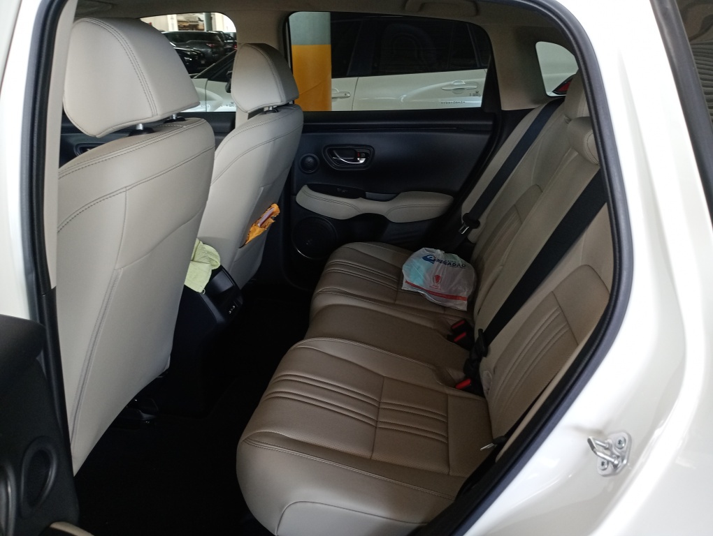 HONDA ZR-V TOURING 2.0 16V 5P AUT.