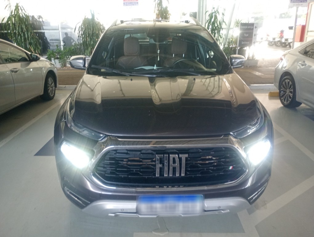 FIAT TORO 2.0 16V TURBO DIESEL RANCH 4WD AT9