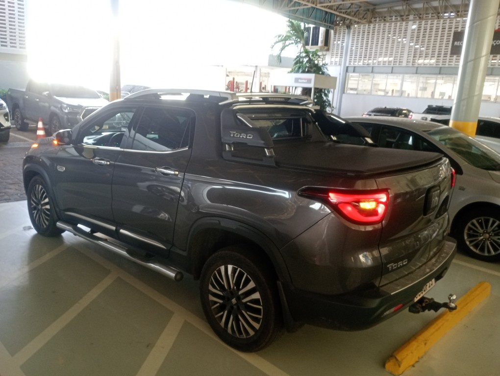 FIAT TORO 2.0 16V TURBO DIESEL RANCH 4WD AT9