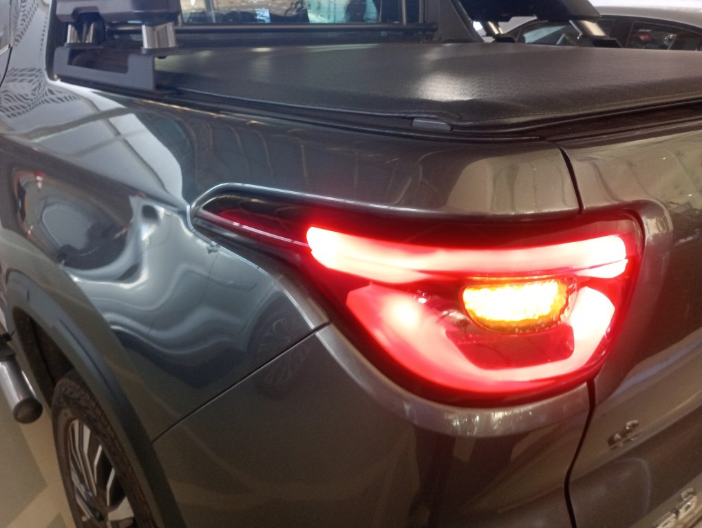 FIAT TORO 2.0 16V TURBO DIESEL RANCH 4WD AT9