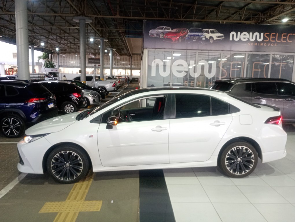 TOYOTA COROLLA 2.0 VVT-IE FLEX GR-S DIRECT SHIFT