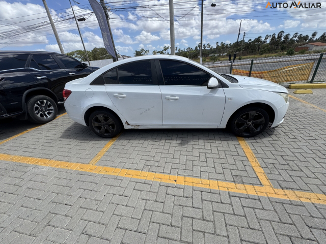 CHEVROLET CRUZE 1.8 LT 16V FLEX 4P MANUAL