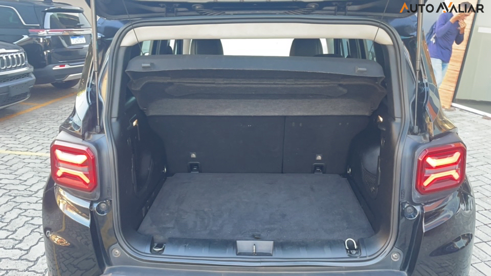 JEEP RENEGADE 1.3 T270 TURBO FLEX LONGITUDE AT6