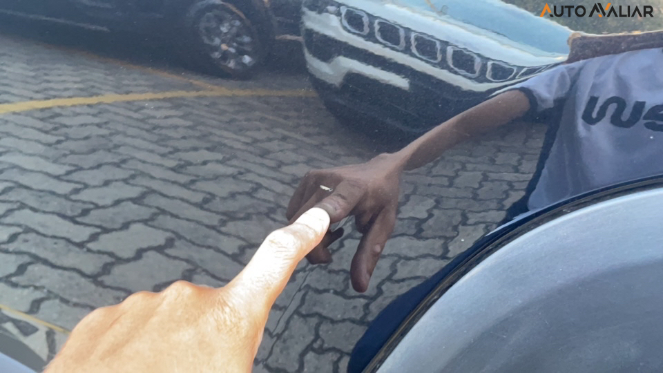 JEEP RENEGADE 1.3 T270 TURBO FLEX LONGITUDE AT6