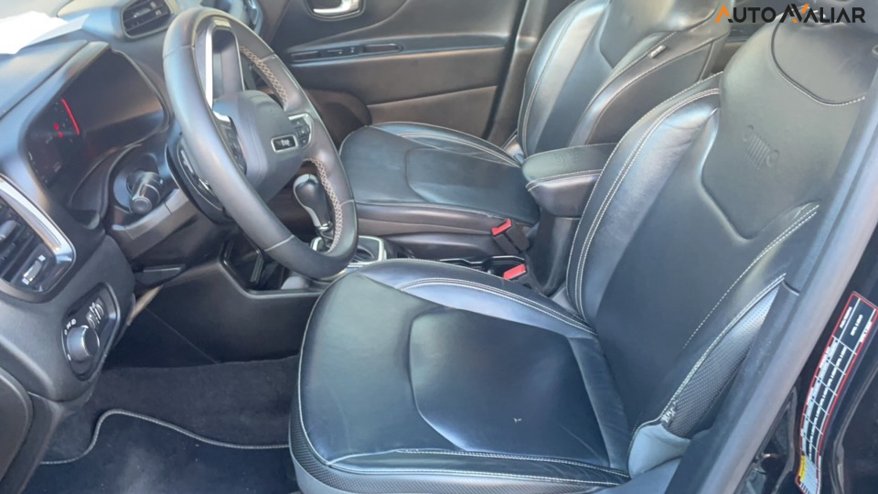 JEEP RENEGADE 1.3 T270 TURBO FLEX LONGITUDE AT6