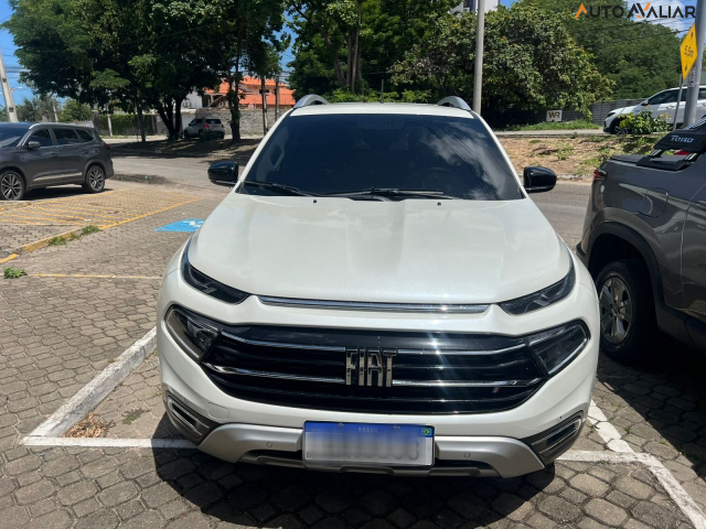 FIAT TORO 2.0 16V TURBO DIESEL VOLCANO 4WD AT9