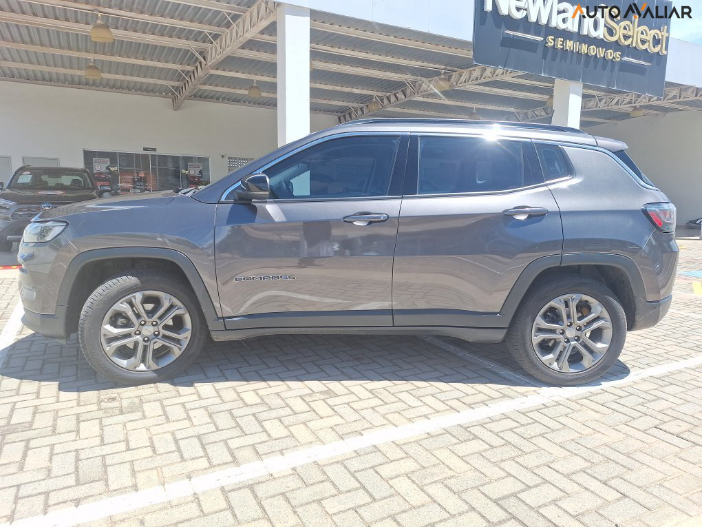 JEEP COMPASS 1.3 T270 TURBO FLEX LONGITUDE AT6